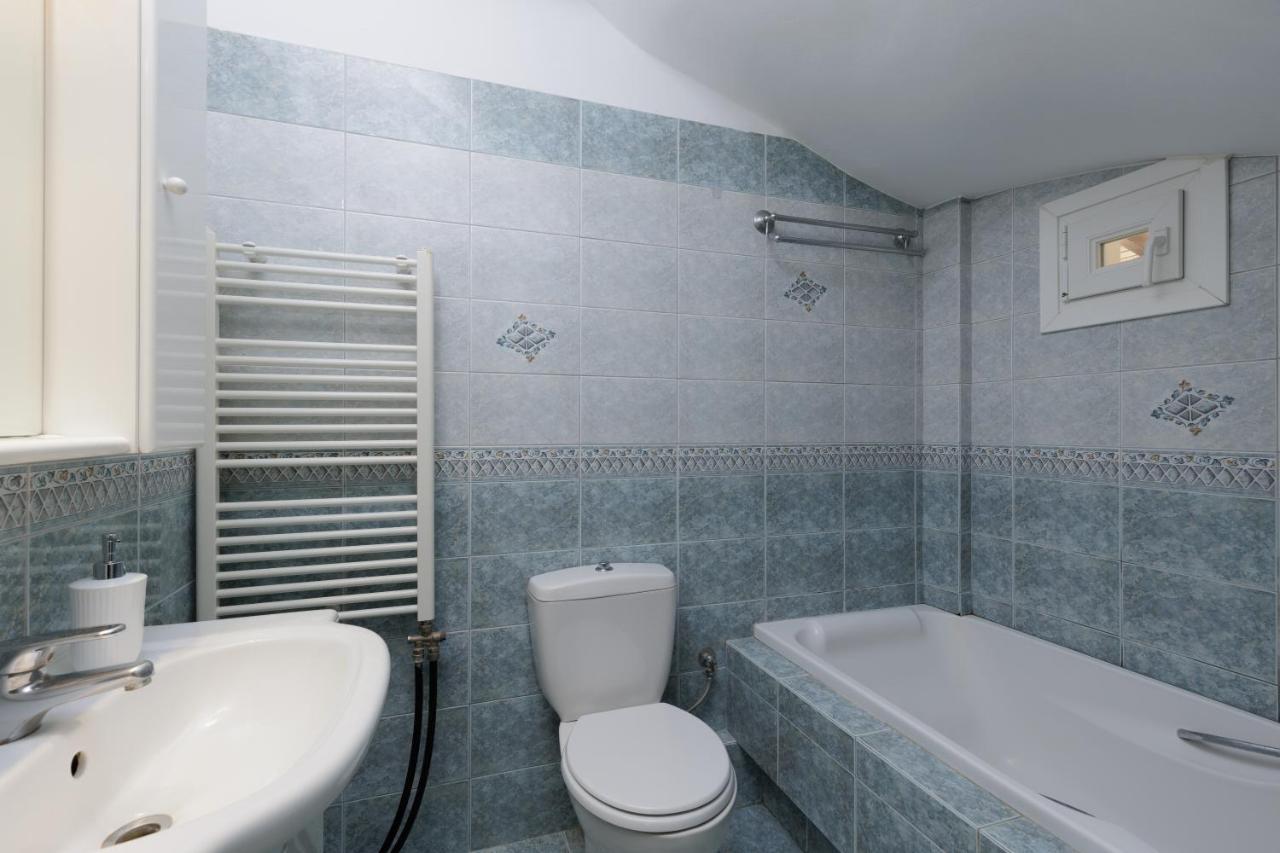 Country Villa Verde - 2Floor Family Home Kouramaditika Luaran gambar
