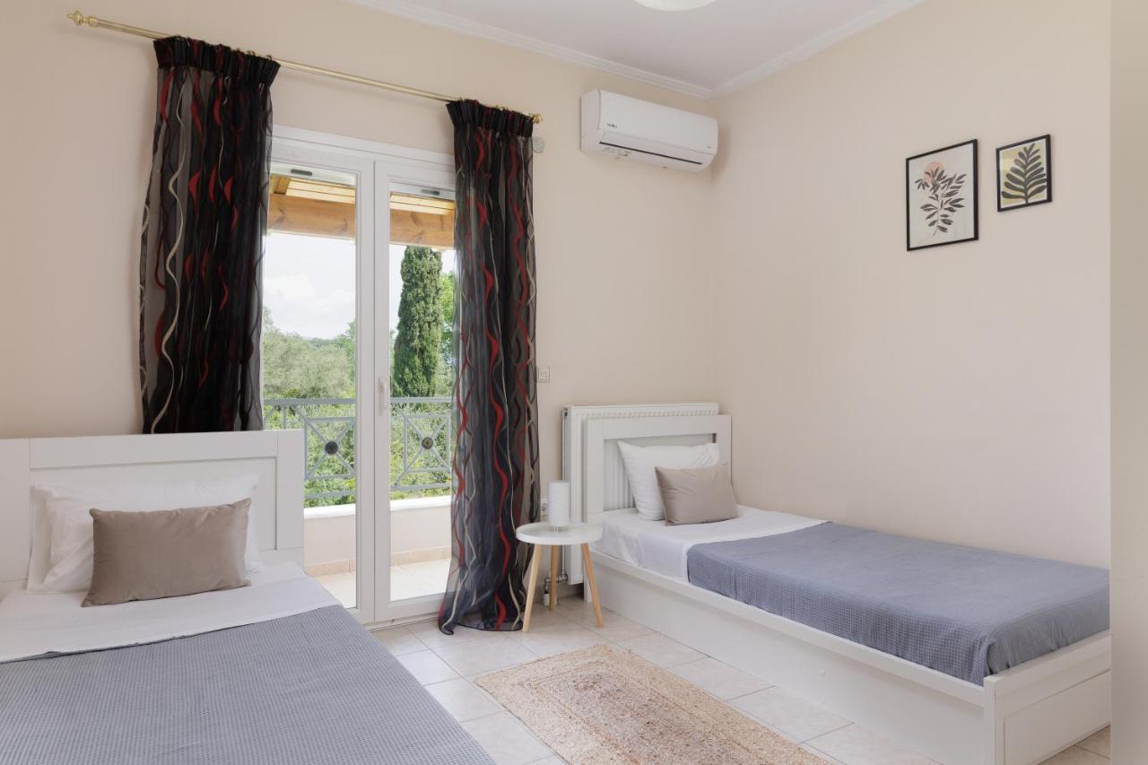 Country Villa Verde - 2Floor Family Home Kouramaditika Luaran gambar