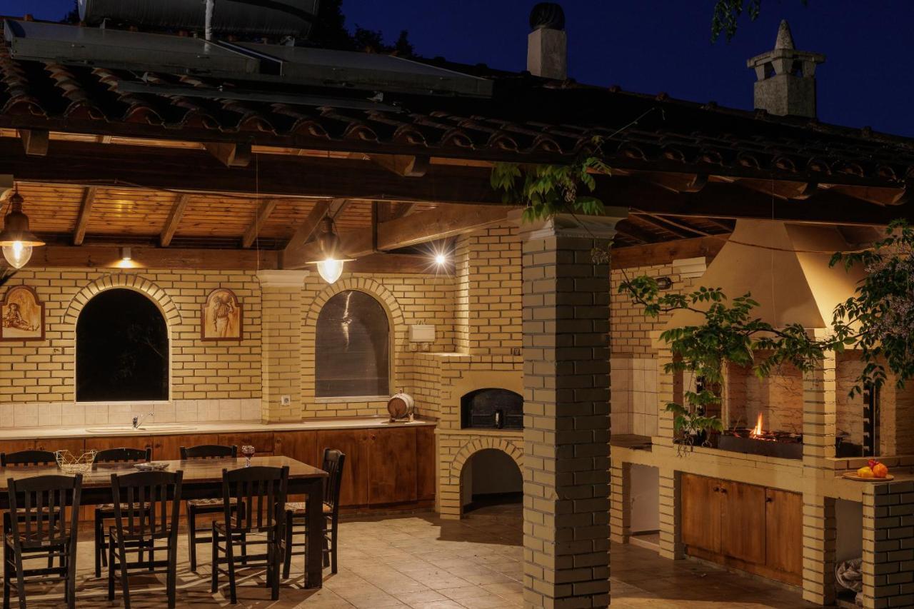 Country Villa Verde - 2Floor Family Home Kouramaditika Luaran gambar